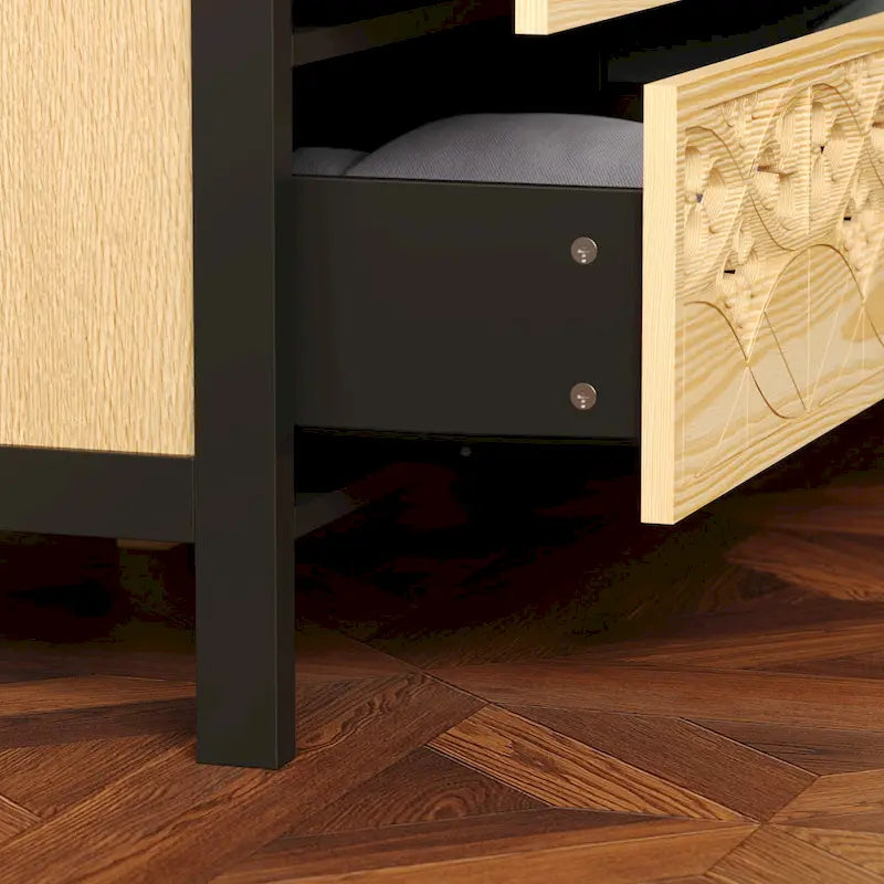 Elegante Kommode mit kunstvollen Schnitzereien und durchbrochenem Design, 9 Schubladen - Eleganz trifft Funktionalität