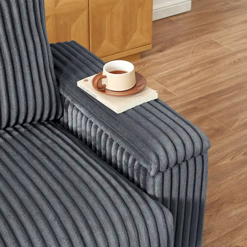 Dunkelgraues Zweisitzer-Sofa aus Stoff, 71, mit quadratischer Armlehne mit Stauraum und USB-Anschluss fürs Wohnzimmer