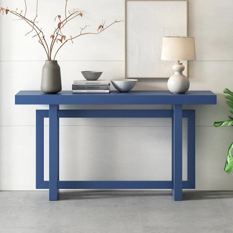 Konsolentisch mit industriell inspiriertem Beton-Holz-Design