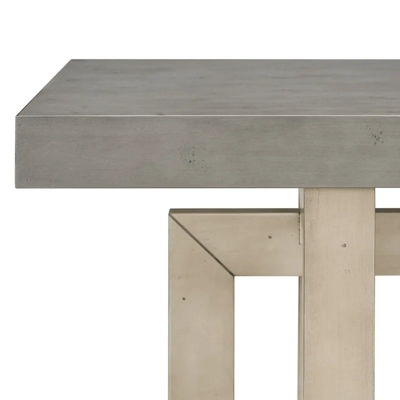 Konsolentisch mit industriell inspiriertem Beton-Holz-Design