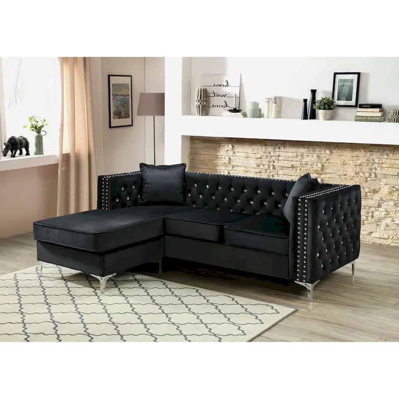 Samtsofa mit Knopfheftung und Chaiselongue